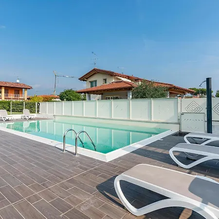 Amazing In Puegnago Sul Garda With Kitchen *