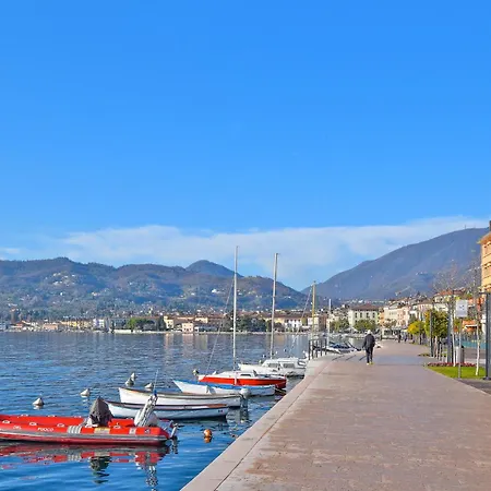 Amazing In Puegnago Sul Garda With Kitchen